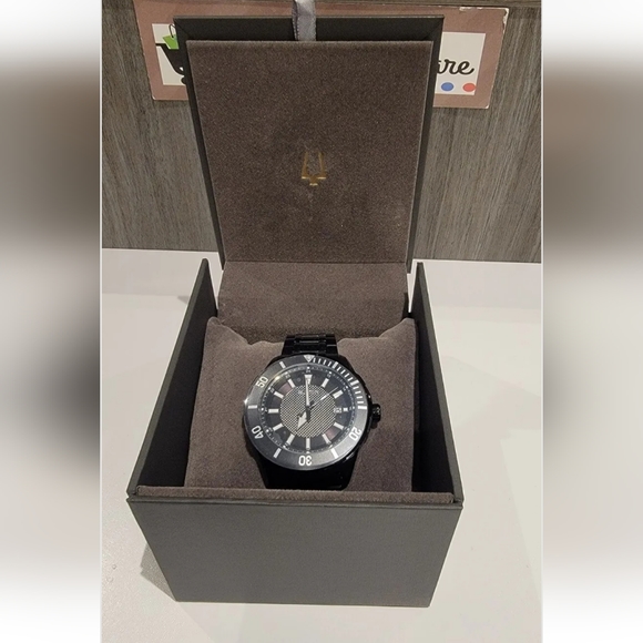 BNIB Bulova Sport Watch 43mm - Picture 5 of 6